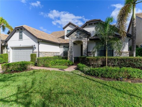Winding Cypress Naples Real Estate