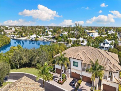 Windstar Naples Florida Condos for Sale