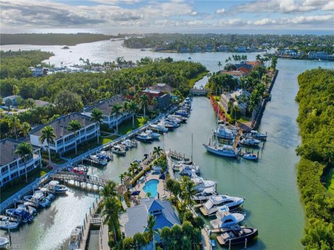 Windstar Naples Real Estate