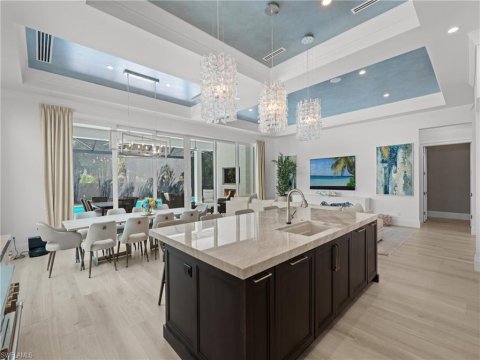 Windward Isle Naples Florida Real Estate