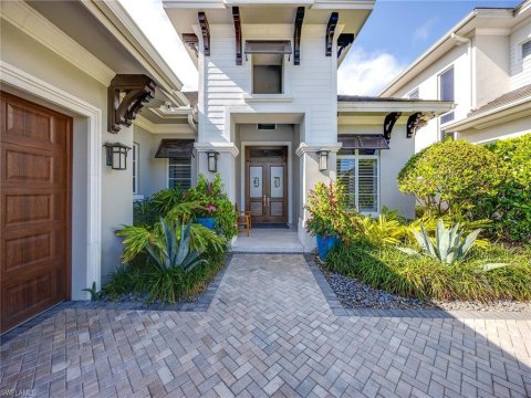 Windward Isle Naples Florida Real Estate