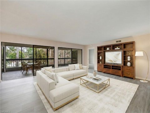 Wyndemere Naples Florida Condos for Sale