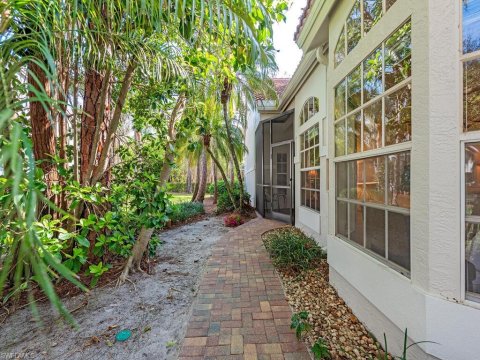 Wyndemere Naples Real Estate
